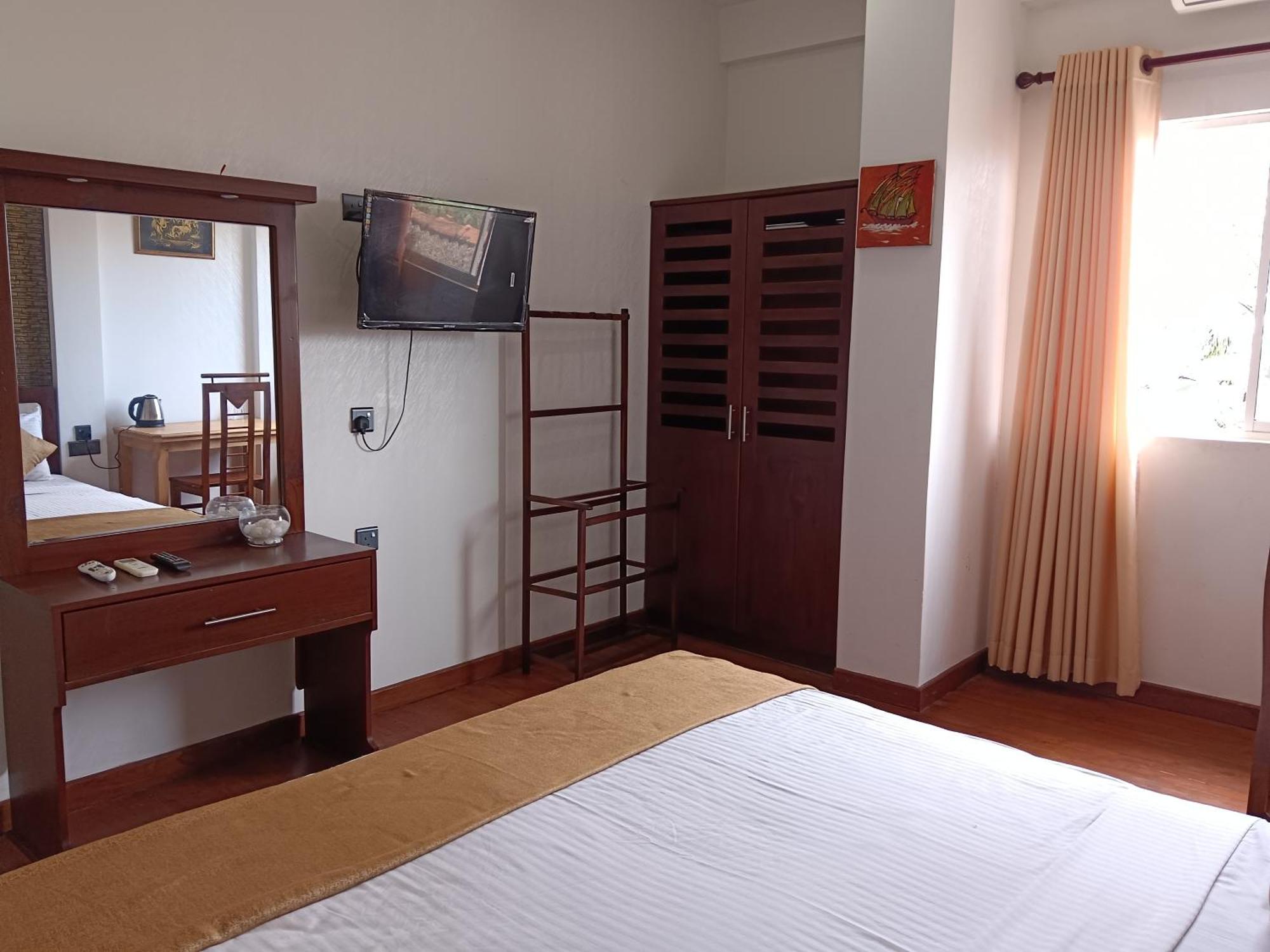 La Cozy Hotel & Restaurant Negombo Daluwekotuwa Eksteriør bilde